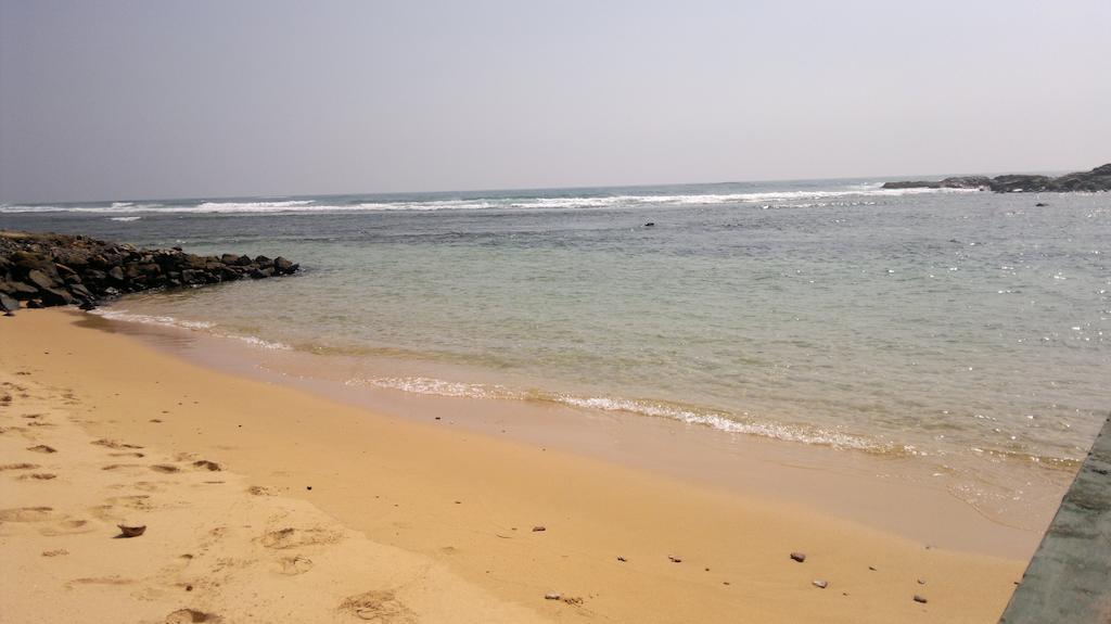 Miltons Beach Resort Unawatuna Luaran gambar
