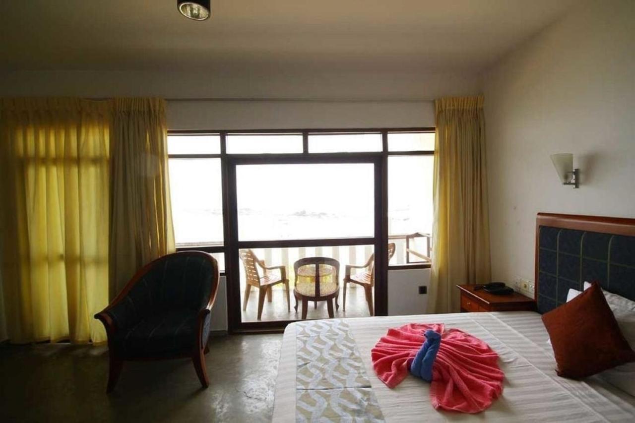 Miltons Beach Resort Unawatuna Luaran gambar