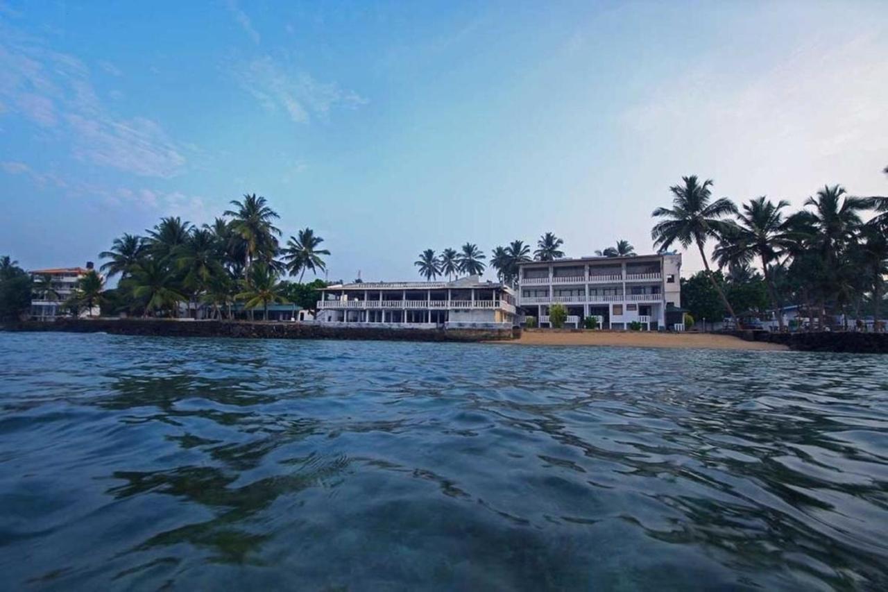 Miltons Beach Resort Unawatuna Luaran gambar