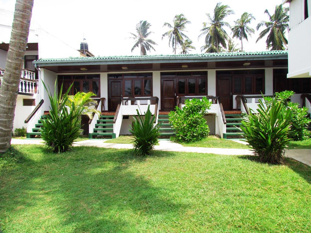 Miltons Beach Resort Unawatuna Luaran gambar